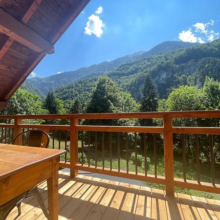 Chambres D'Hotes Les Chambres D'Elsa Albiez-Montrond Esterno foto