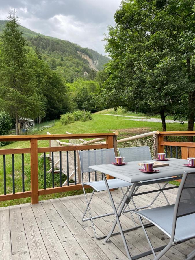 Chambres D'Hotes Les Chambres D'Elsa Albiez-Montrond Esterno foto