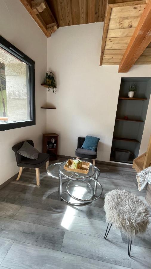 Chambres D'Hotes Les Chambres D'Elsa Albiez-Montrond Esterno foto