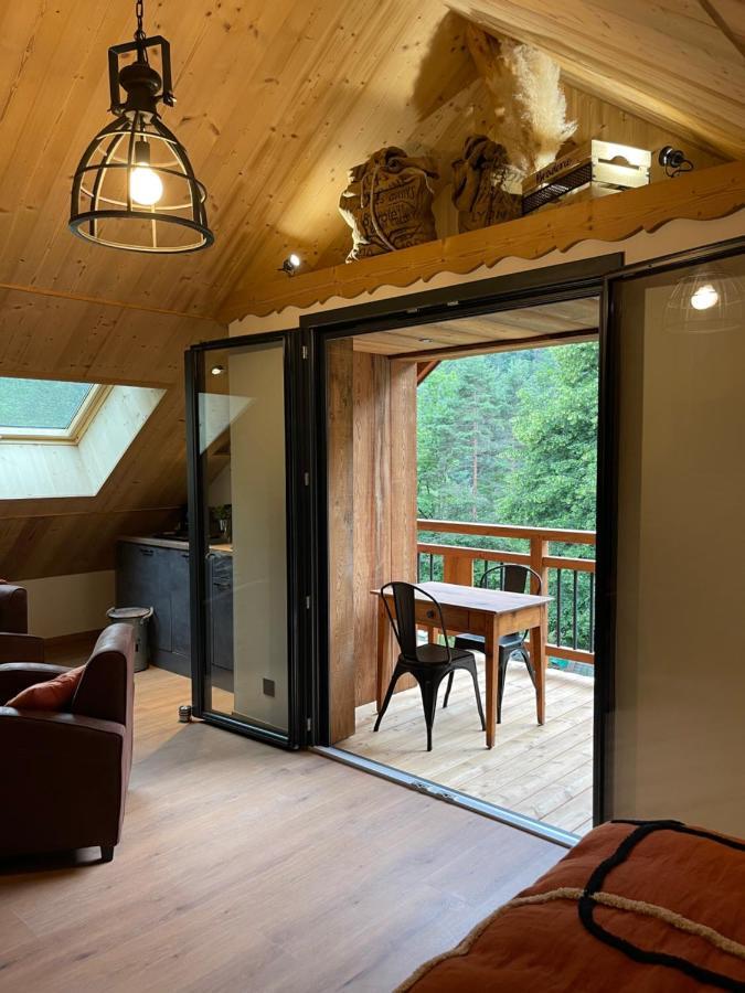 Chambres D'Hotes Les Chambres D'Elsa Albiez-Montrond Esterno foto