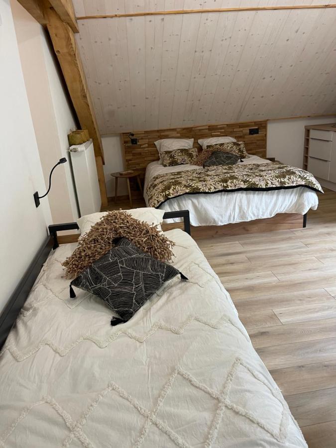 Chambres D'Hotes Les Chambres D'Elsa Albiez-Montrond Esterno foto
